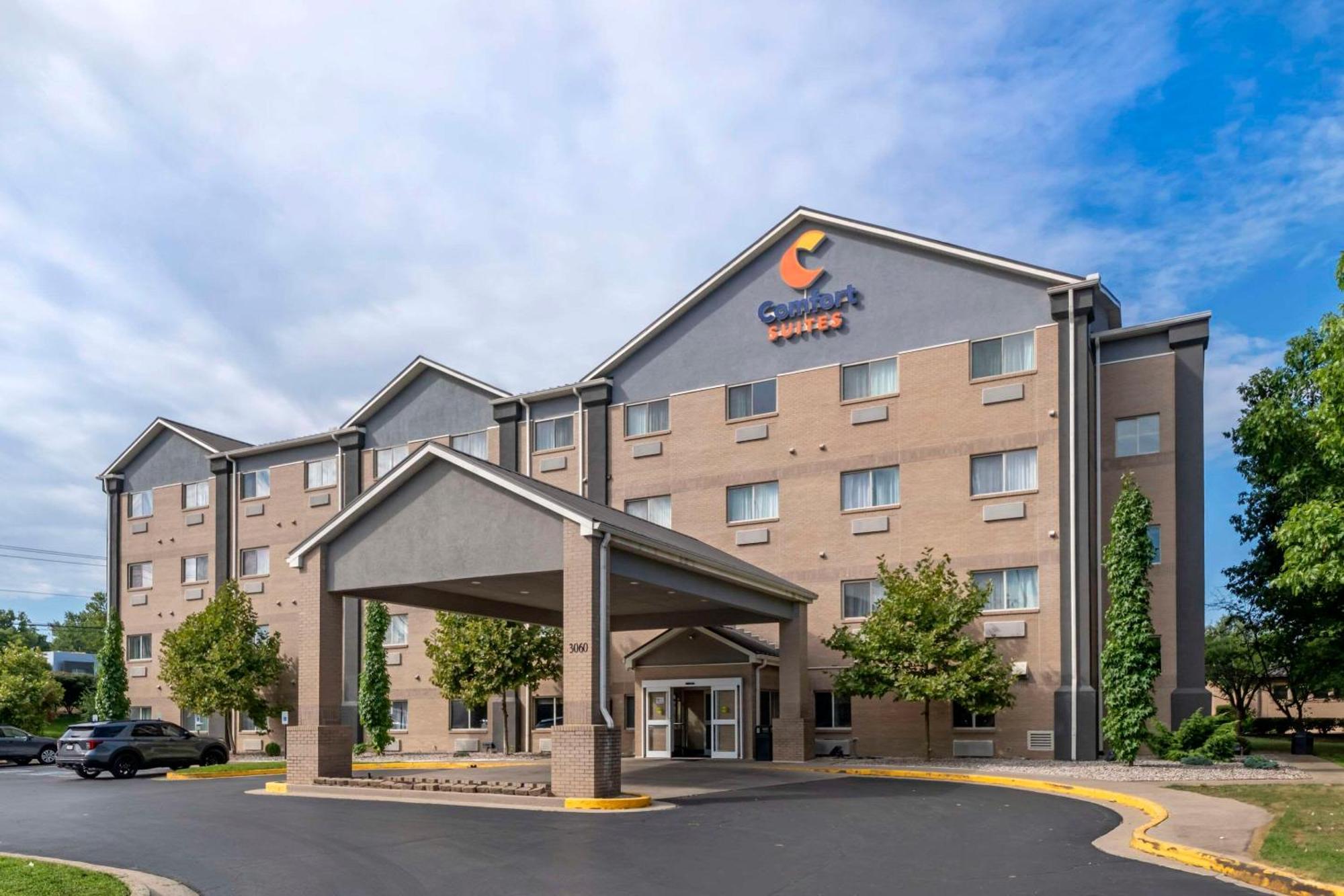 Comfort Suites Keeneland Lexington Bagian luar foto