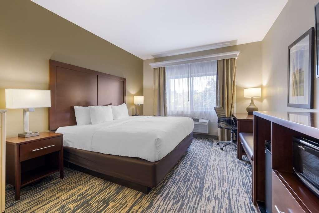 Comfort Suites Keeneland Lexington Ruang foto